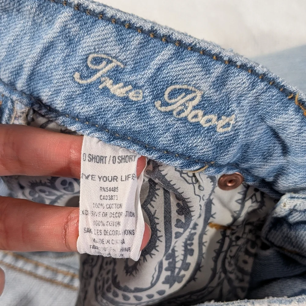 ❤️ American Eagle True Boot Distressed 100% Cotton Size 0 Short Light Wash - Picture 3 of 14